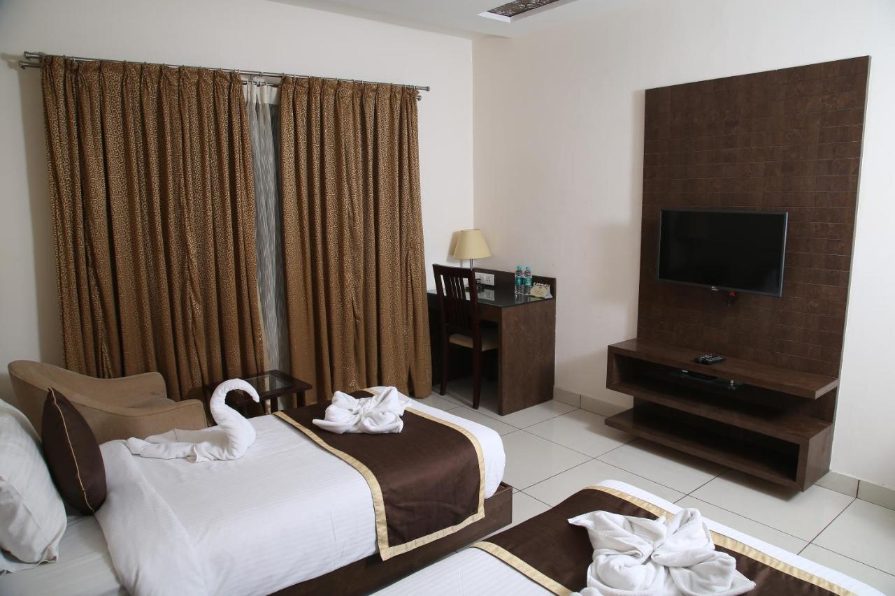 West Fort Hotel 벵갈루루 외부 사진