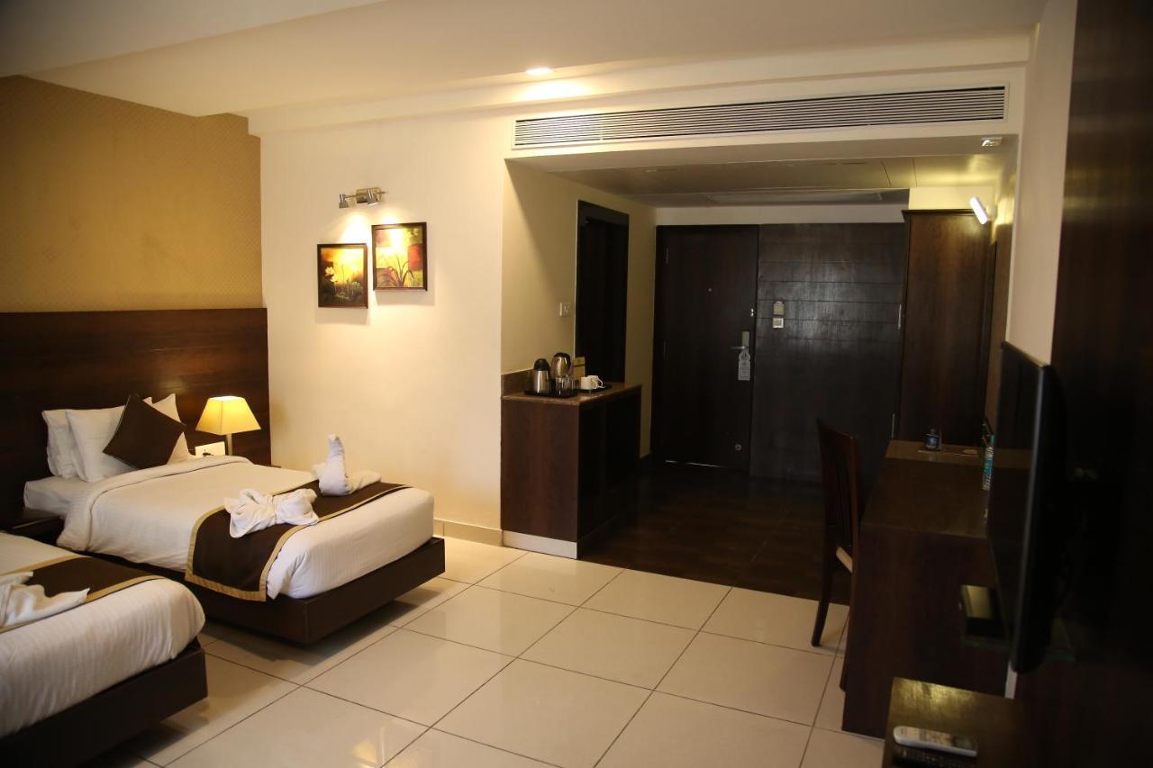West Fort Hotel 벵갈루루 외부 사진
