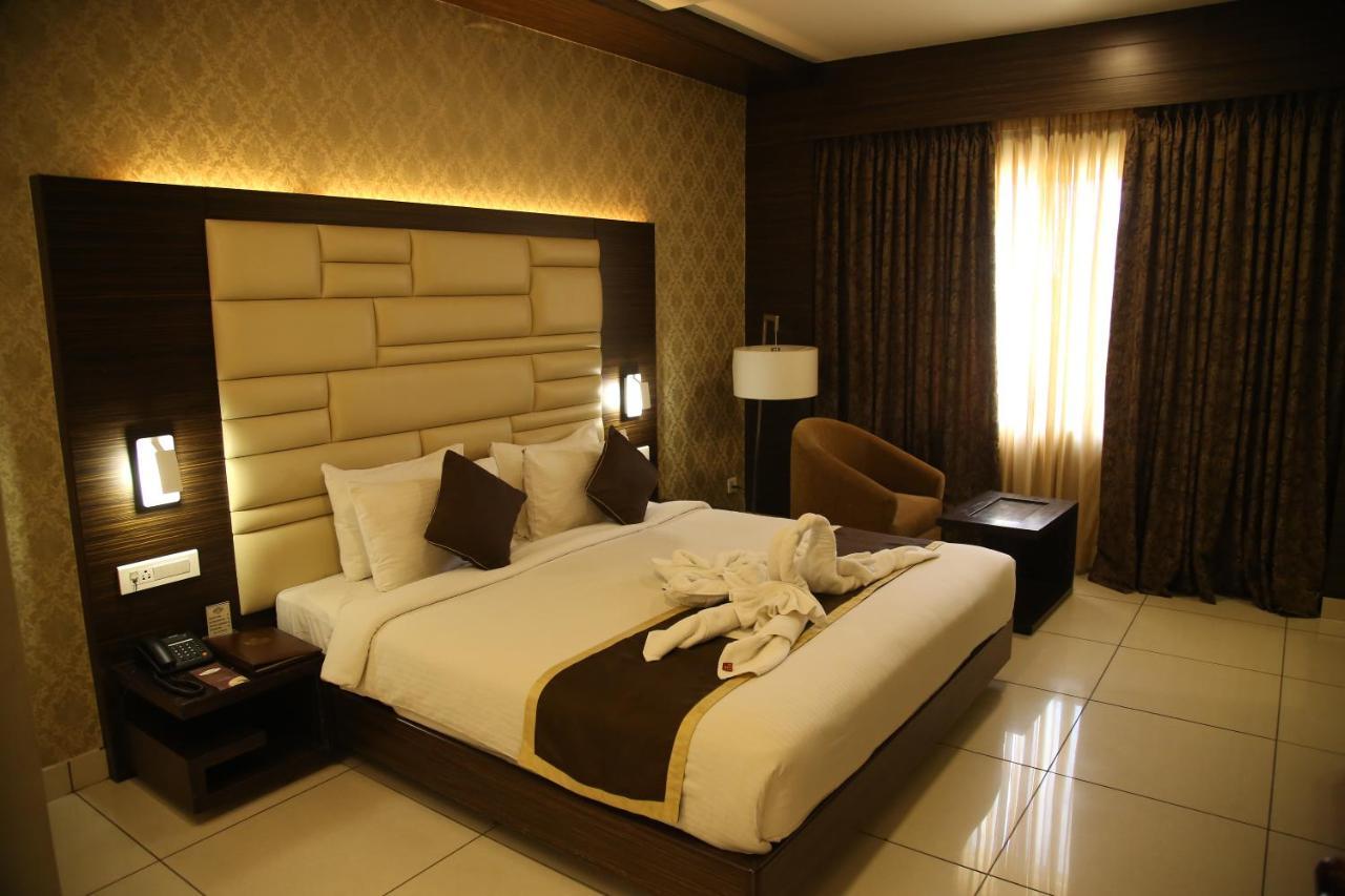 West Fort Hotel 벵갈루루 외부 사진