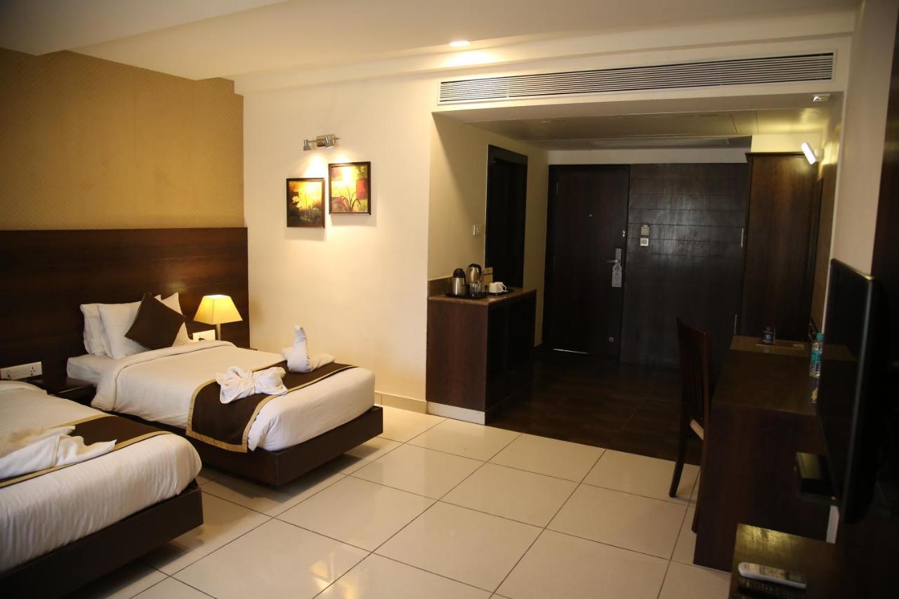 West Fort Hotel 벵갈루루 외부 사진